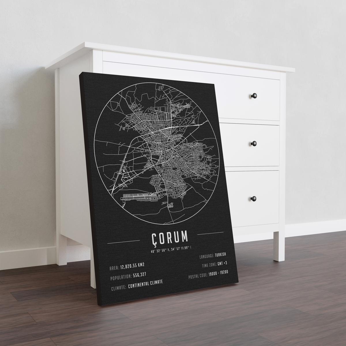Çorum temalı kanvas tablo, 50x70 cm, siyah beyaz, ahşap çerçeveli, modern minimalist duvar dekorasyonu için ideal tasarım