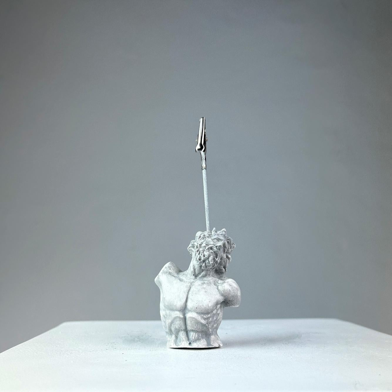 Gri Eskitme Laocoon Heykel Not Tutucu