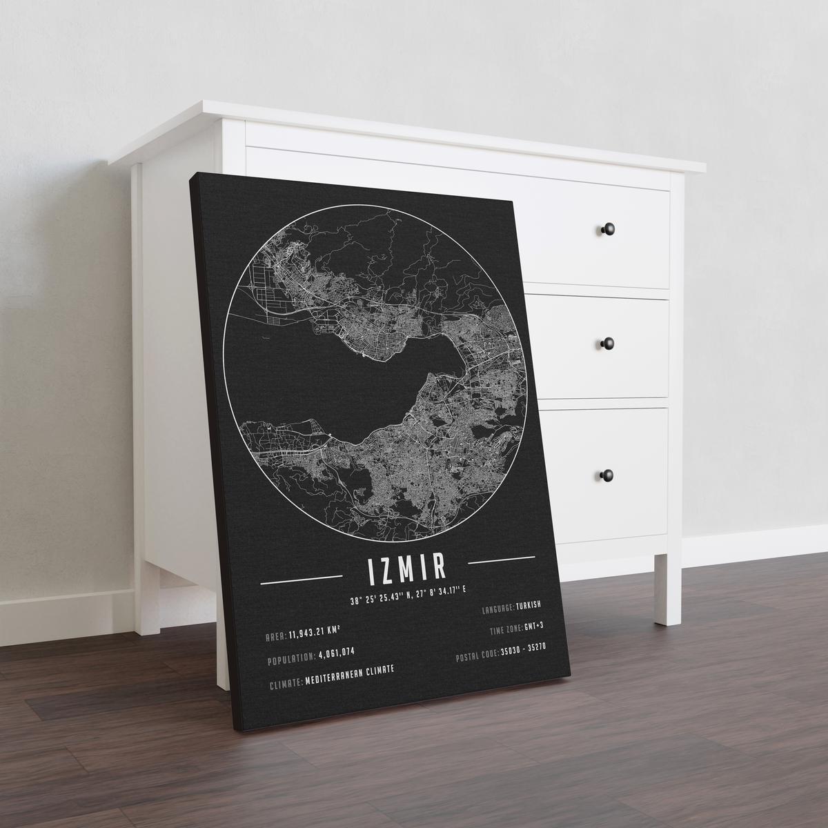 İzmir temalı kanvas tablo, 50x70 cm, siyah beyaz, ahşap çerçeveli, modern minimalist duvar dekorasyonu için ideal tasarım