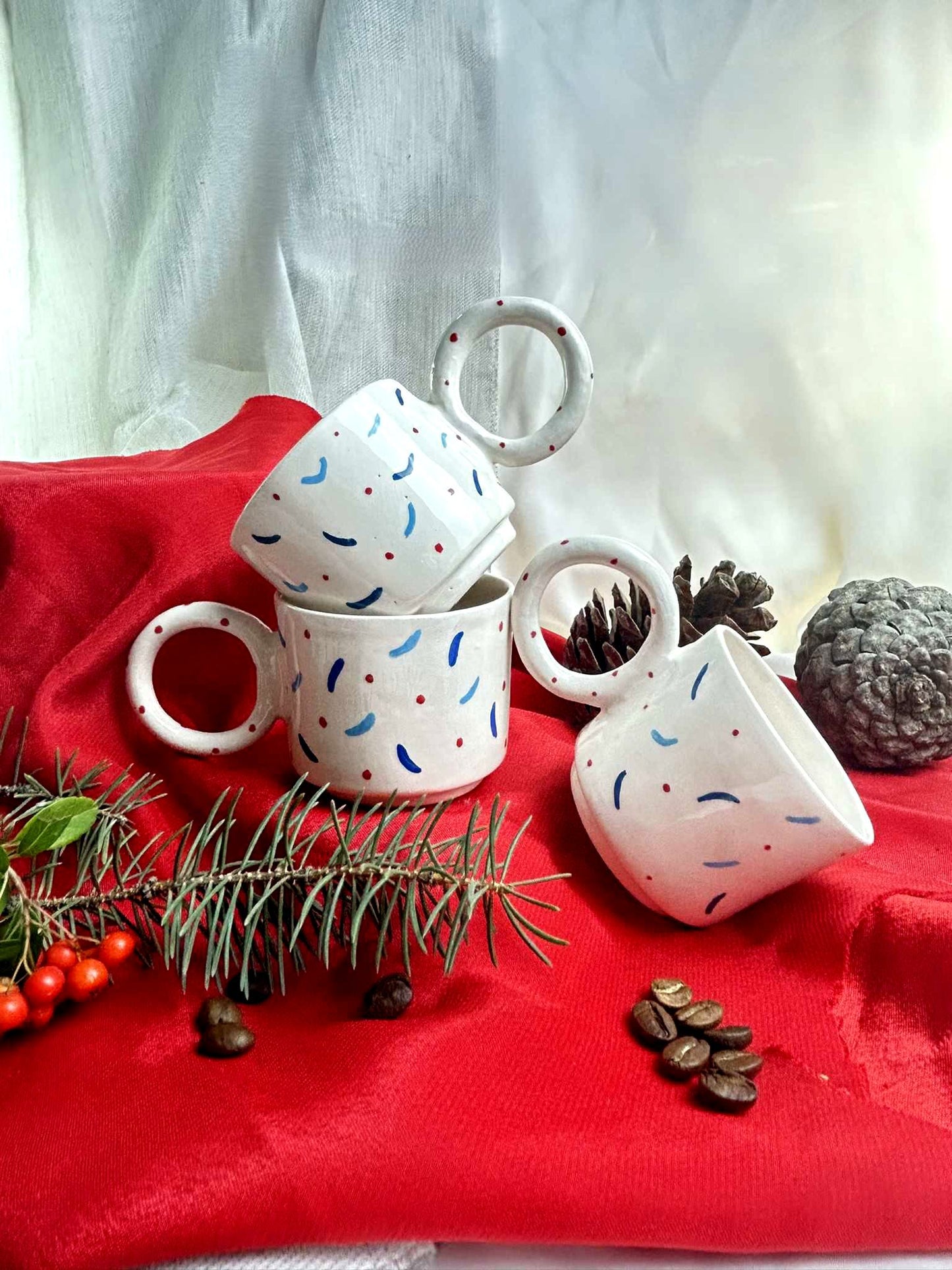 Yılbaşı Temalı Renkli Noel Şekerleri Tasarım El Yapımı Kulplu Gıdaya Uygun Sırlanmış Fırınlanmış Seramik Kupa Bardak