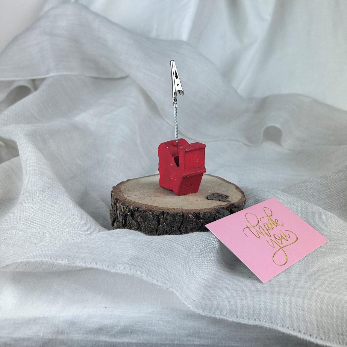 " LOVE " Yazılı Not Tutucu