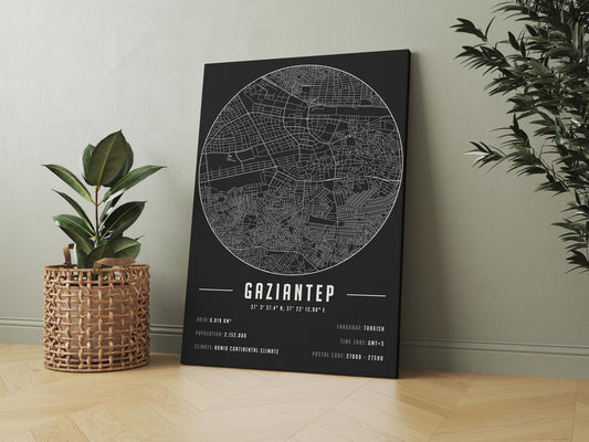 Gaziantep temalı kanvas tablo, 50x70 cm, siyah beyaz, ahşap çerçeveli, modern minimalist duvar dekorasyonu için ideal tasarım